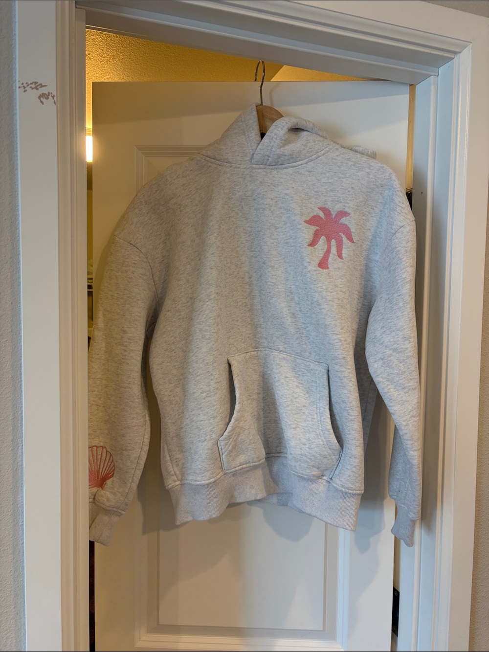 Pink palm puff hoodie